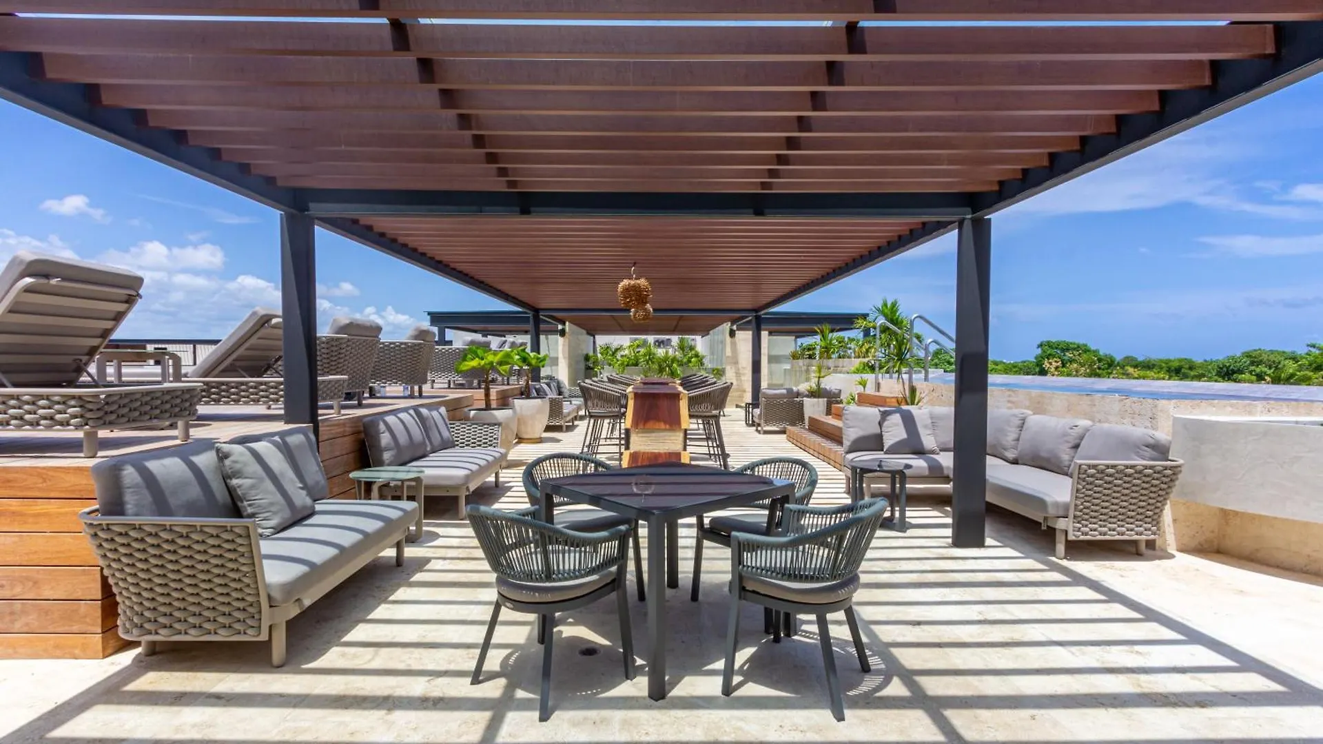 Two Bedroom Penthouse In Playa Del Carmen 304E Daire
